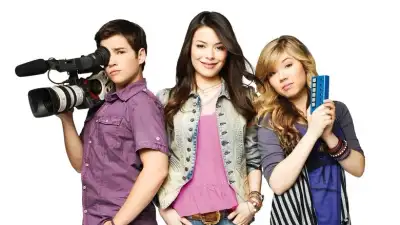 Cô Bé Internet Carly (Phần 6)